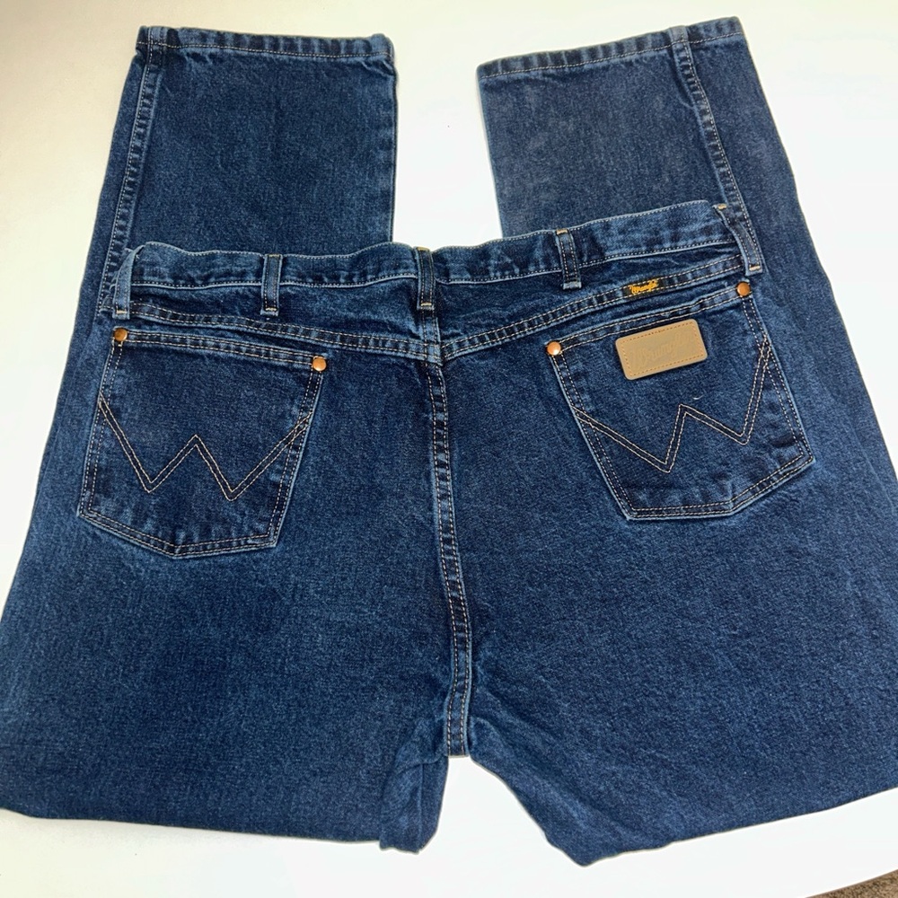 Men’s WRANGLER® COWBOY CUT® ORIGINAL FIT JEAN dark stone wash 40x30 NWOT